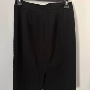 🖤 Ann Taylor Loft Pencil Skirt, Black Size 0